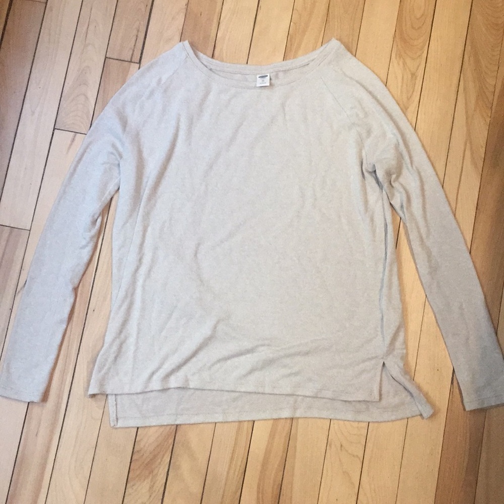 Loose Soft-Spun Scoop Neck Shirt for Women